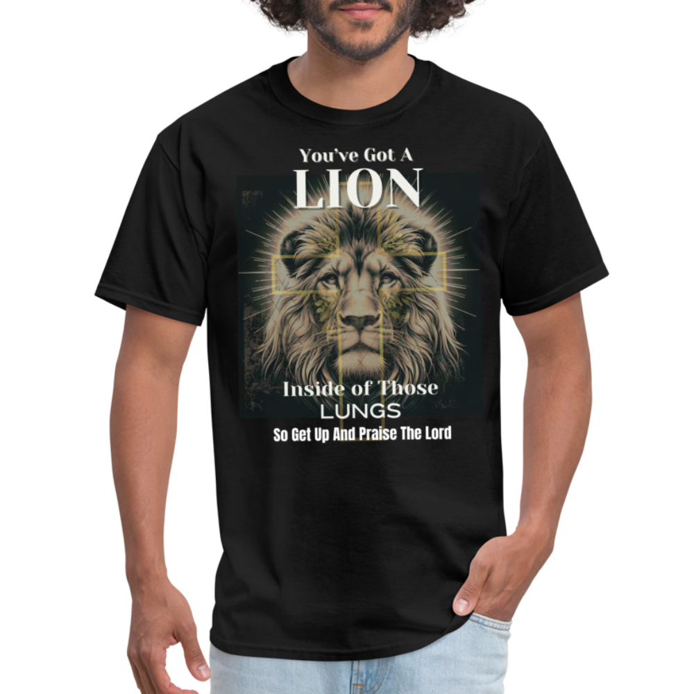 Lion Inside of Those Lungs T-Shirt - black